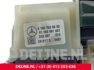 Mercedes Vito Griff Hecktür Lieferwagen O297619 foto 2