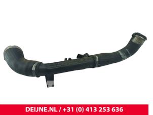 Volvo V40 Intercooler Rohr O297659 foto 2