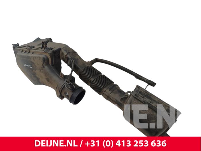 Volvo C70 Air box O297663