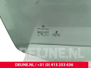 Mercedes eVito Türscheibe 2-türig rechts O297669 foto 2