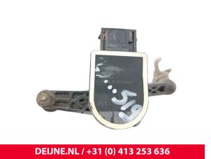 Volvo XC40 Xenon hoogteregelaar O297695 foto 3