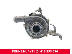 Volvo XC40 Zusätzliche Wasserpumpe O297696 foto 2