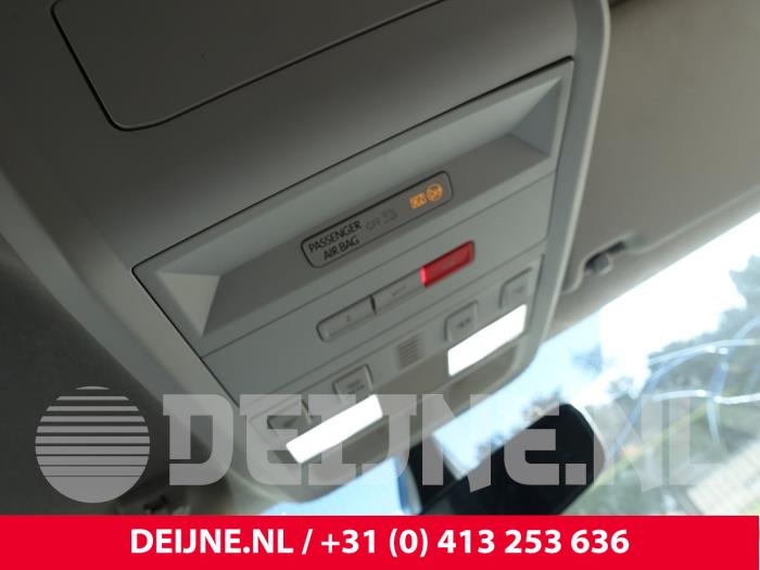 Volkswagen Transporter Innenbeleuchtung vorne O297704