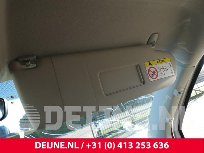Volkswagen Transporter Zonneklep O297742