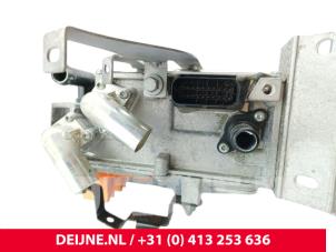Volvo XC40 Inverter O297806 foto 2