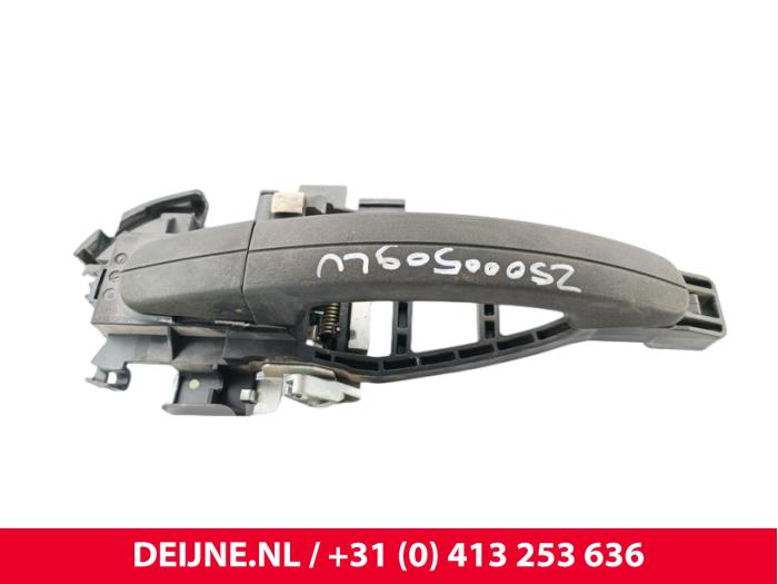 Ford Transit Türgriff 2-türig links O297807
