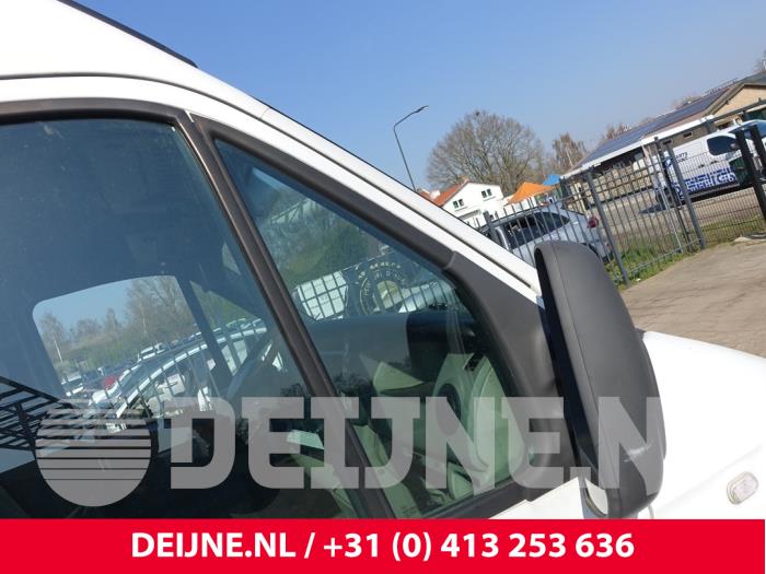 Renault Master Dreieckfenster rechts vorne O297829