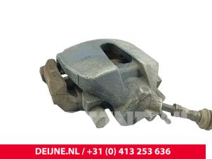 Volvo V40 Front brake calliper, right O297933 photo 2