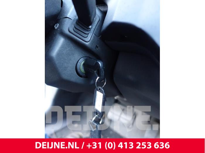 Volvo 4-Serie Zündschloss+Schlüssel O297903