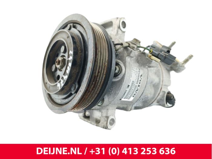 Volvo V40 Aircopomp O297935