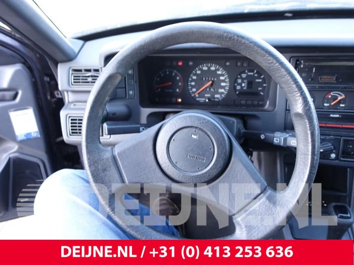 Volvo 4-Serie Steering wheel O297923