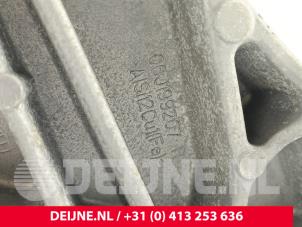 Volkswagen Transporter Motorlager O298034 foto 3