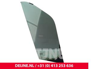 Renault Master Driehoeks Ruit rechts-voor O298044 foto 2