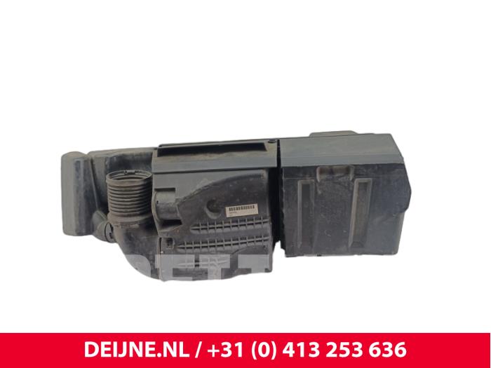 Volvo V50 Air box O298057
