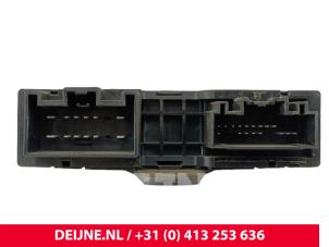 Volvo V90 Module achterklep motor O298078 foto 3