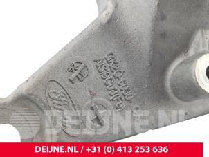 Ford Transit Engine mount O298086 photo 3