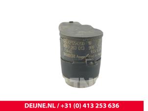 Mercedes Sprinter PDC Sensor O298120 photo 2