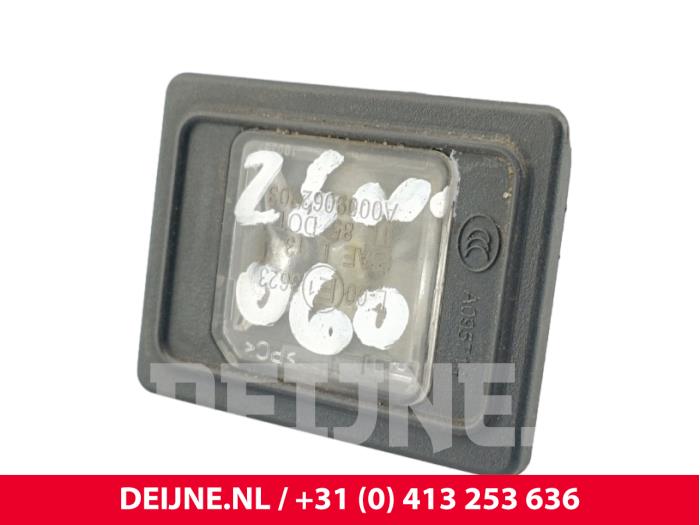 Mercedes Vito Kennzeichenbeleuchtung O298177
