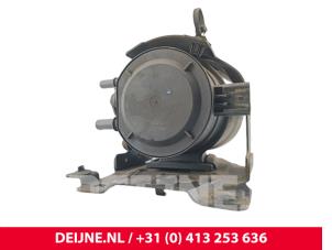 Ford Transit Custom Fuel filter housing O298192 photo 3