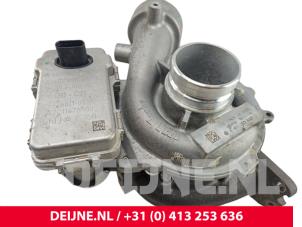 Mercedes Sprinter Turbo O298213 foto 3