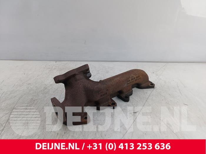 Gebruikte Uitlaatspruitstuk Mercedes Sprinter 3,5t (910.0/910.1/907.1/907.2) 314 CDI 2.1 D FWD Prijs € 84,70 Inclusief btw aangeboden door van Deijne Onderdelen Uden B.V.