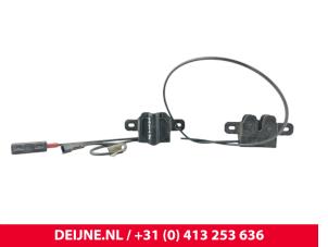 Volvo V40 Schlossmechanik Motorhaube O298314 foto 2