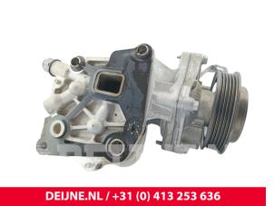 MG ZS Thermostaathuis O298391 foto 2