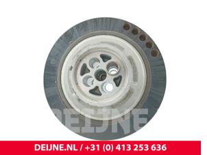 Mercedes Vito Crankshaft pulley O298408 photo 2