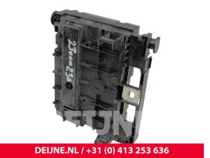 Citroen Berlingo Zekeringkast O298451 foto 2