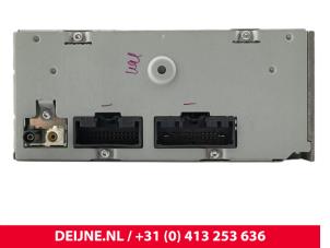 Ford Transit Custom Radio/CD player (miscellaneous) O298553 photo 2