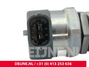 Iveco New Daily Einspritzdüse (Einspritzer) O298575 foto 4