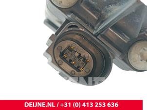 Iveco New Daily EGR Klep O298577 foto 4