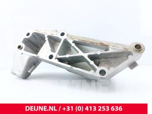 Iveco New Daily Motorsteun O298605 foto 2