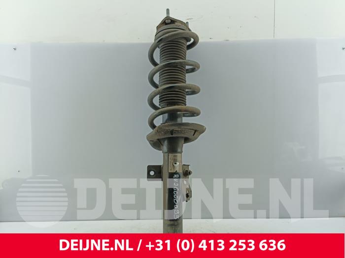 Ford Transit Stoßdämpferstrebe rechts vorne O298650
