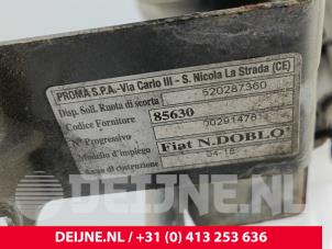 Opel Combo Ophangmechaniek reservewiel O298668 foto 3