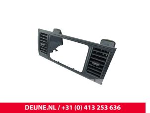 Volkswagen Transporter Luchtrooster Dashboard O298676 foto 3