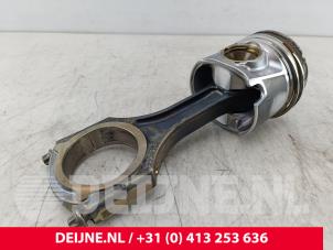 Mercedes Sprinter Connecting rod O298713 photo 2