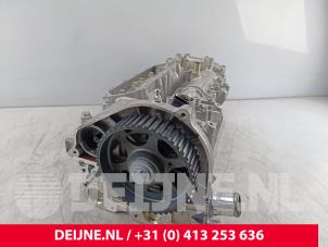 Iveco New Daily Cilinderkop O298715 foto 2