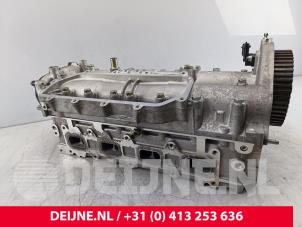 Iveco New Daily Cilinderkop O298715 foto 3