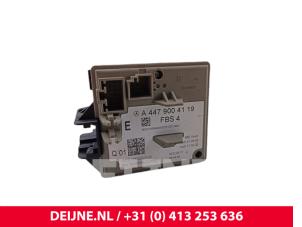 Mercedes eVito Elektronisches Zündschloss O298742 foto 3