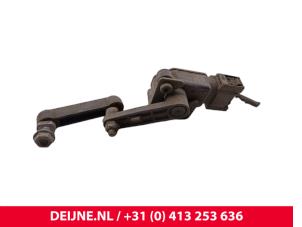 Volvo V90 Xenon hoogteregelaar O298762 foto 3