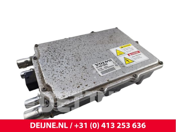 Volvo XC90 Battery charger O298784