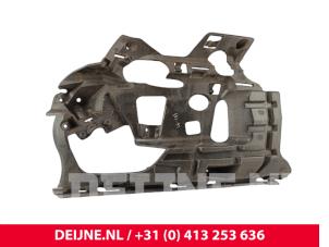 Volvo V60 Front bumper bracket, left O298860 photo 3