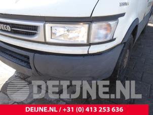 Iveco Daily Voorbumper O298856 foto 3