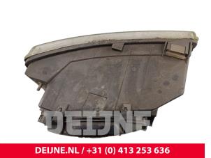 Iveco Daily Headlight, right O298831 photo 3