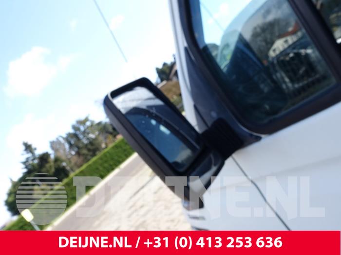 Iveco Daily Außenspiegel links O298809