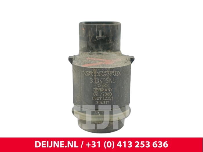 Gebruikte Sensor PDC Volvo V60 I (FW/GW) 1.6 T3 16V Prijs € 20,00 Margeregeling aangeboden door van Deijne Onderdelen Uden B.V.