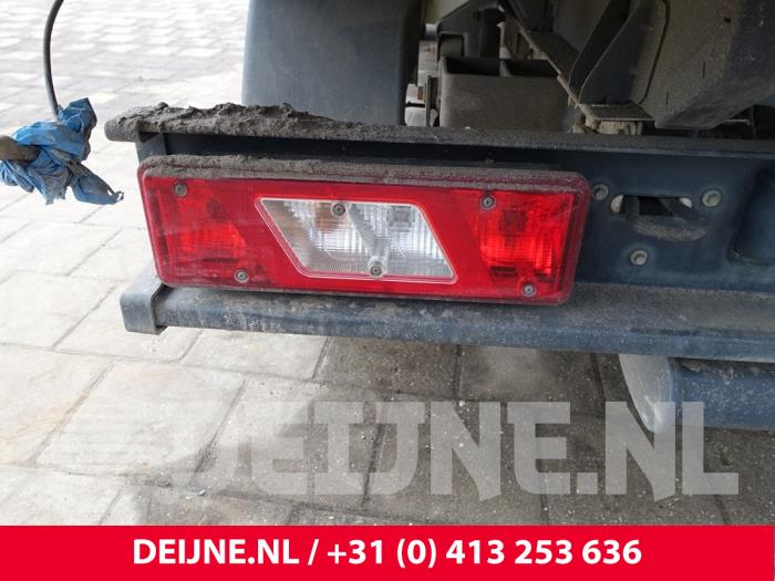 Ford Transit Achterlicht links O298944