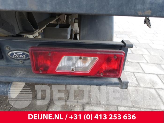Ford Transit Achterlicht rechts O298945
