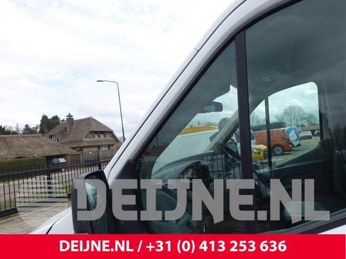 Ford Transit Dreieckfenster links vorne O298967